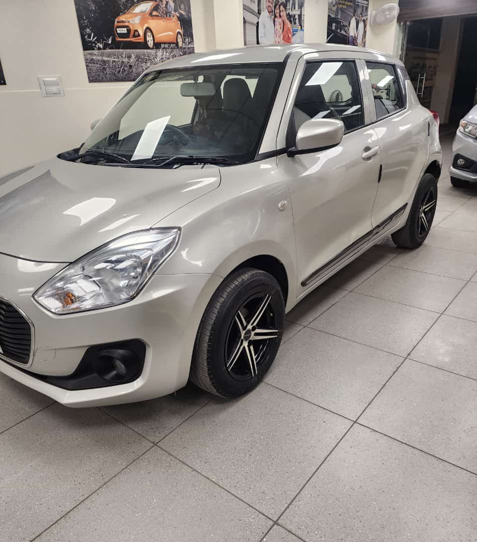 Used Maruti Suzuki Swift LXI BS IV in Amritsar 2020 model, India at