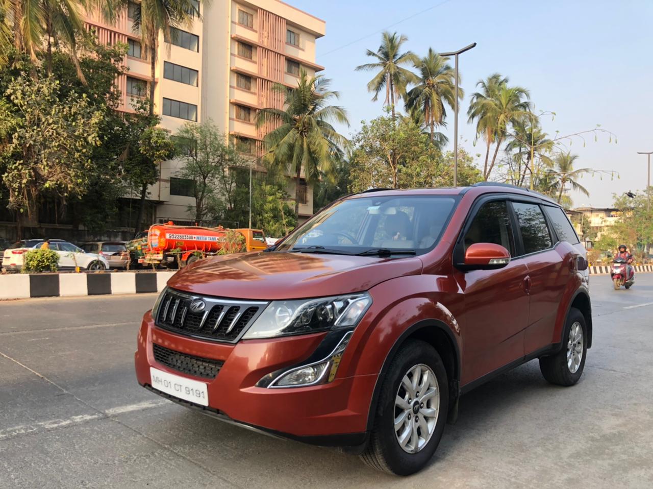 Used Mahindra XUV500 W10 AWD in Mumbai 2017 model, India at Best Price.