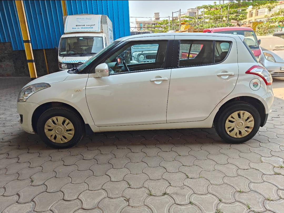 Maruti Suzuki Swift Vxi Mahindra First Choice maruti-suzuki-swift-vxi-mahindra-first-choice