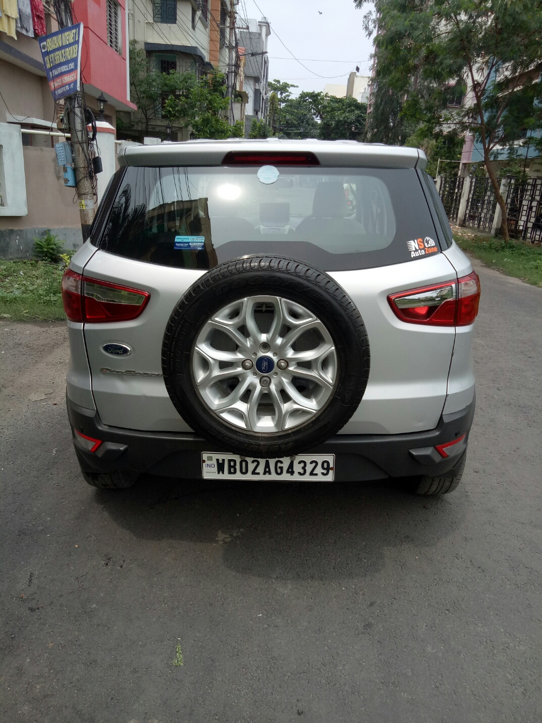 Used Ford EcoSport 1.5 TiVCT Petrol Ambiente BS IV in Kolkata 2015