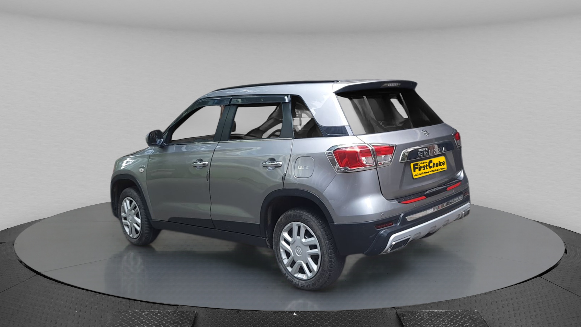 maruti-suzuki-vitara-brezza-vdi-mahindra-first-choice