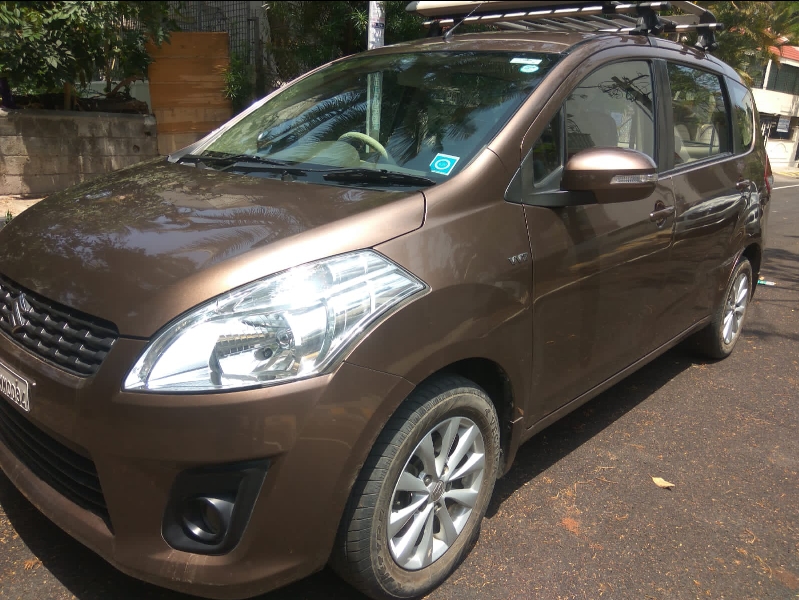 Used Maruti Suzuki Ertiga ZXI in Bangalore 2015 model, India at Best Price.