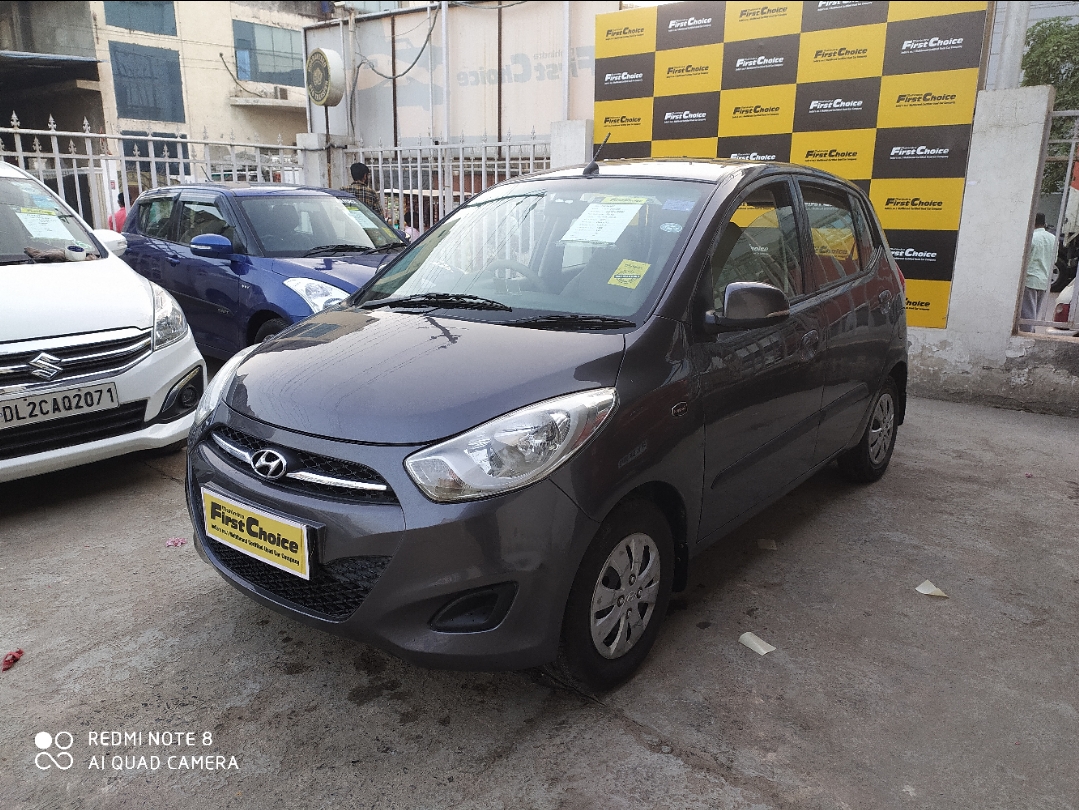 Used Hyundai i10 1.2 Magna MT in Noida 2011 model, India at Best Price.