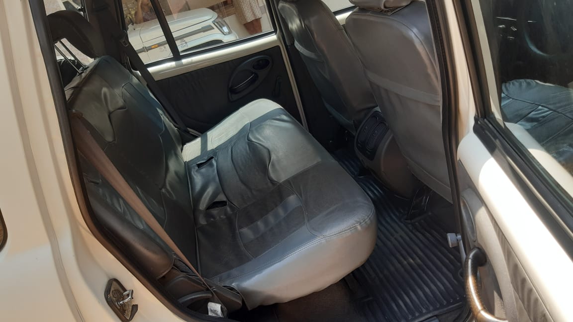 Used Mahindra Scorpio M2DI in Pune 2011 model, India at Best Price.