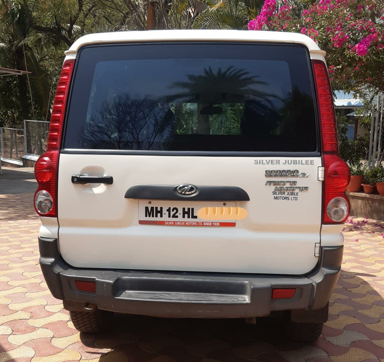 Used Mahindra Scorpio M2DI in Pune 2011 model, India at Best Price.
