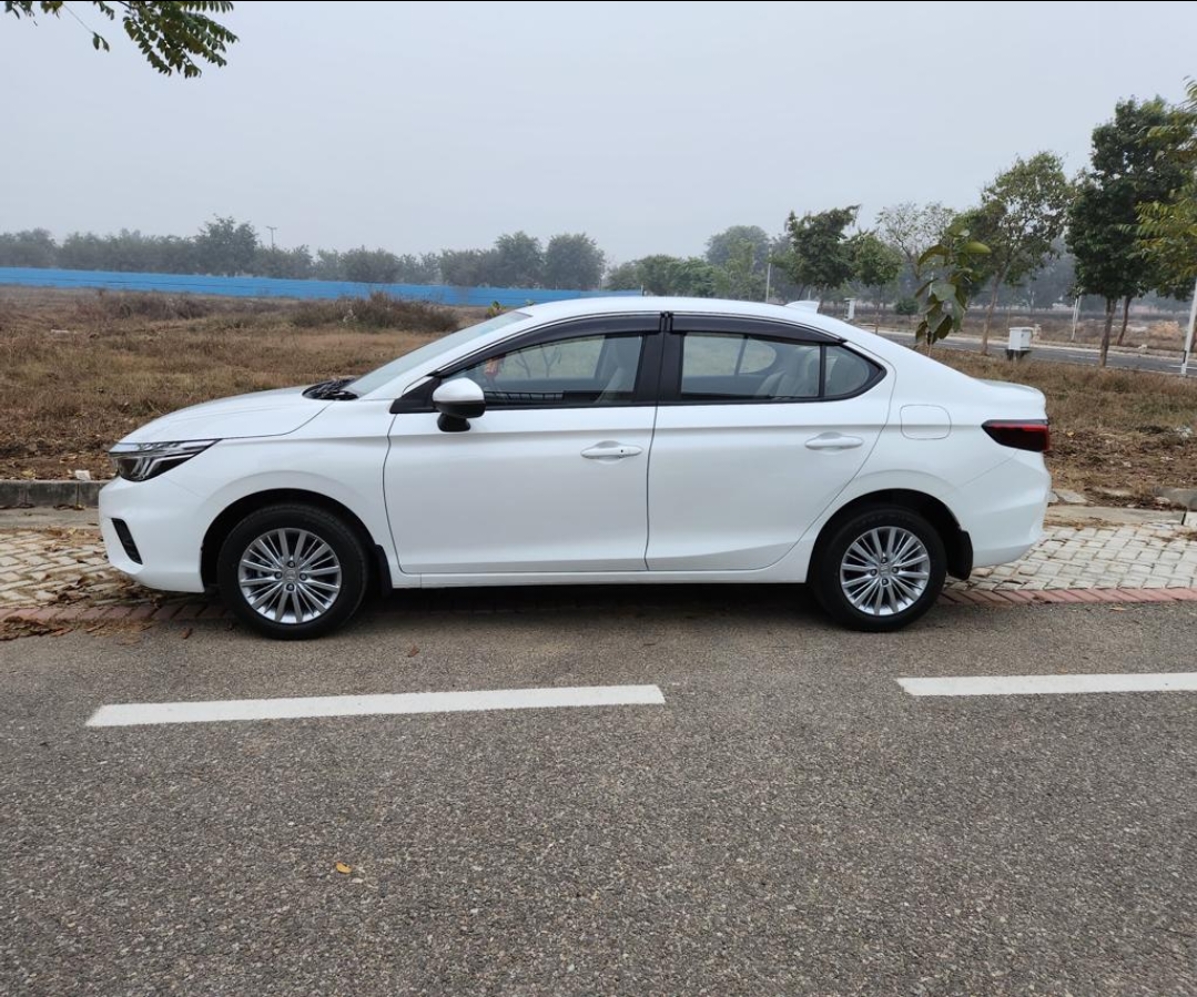 Honda City(20142017) Sv Diesel Mahindra First Choice