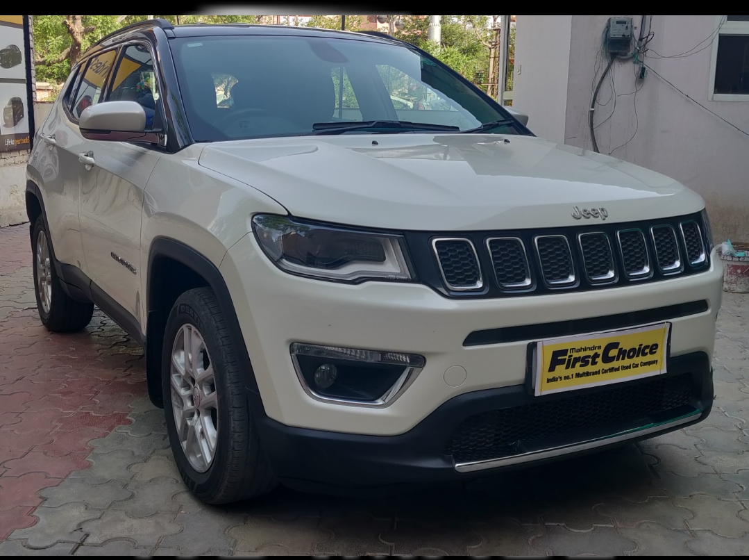 Jeep Compass Limited O 2.0 Diesel 4X4 Mahindra First Choice