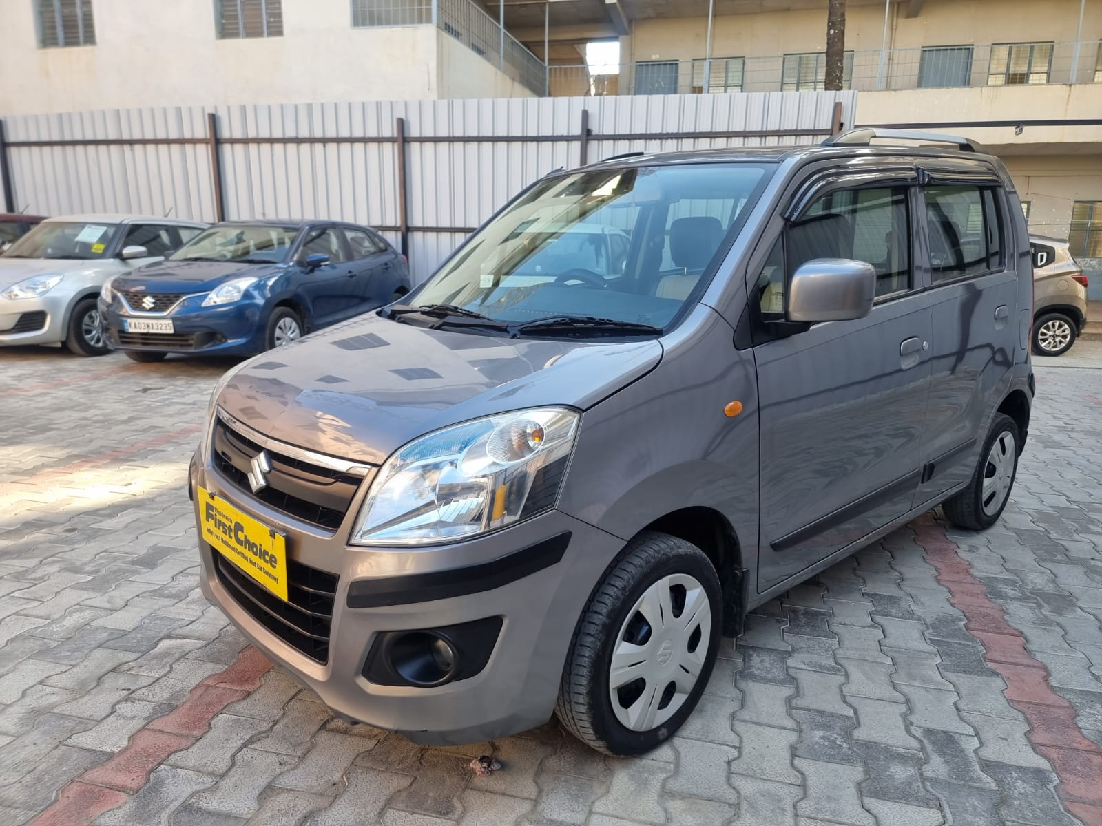 Used Maruti Suzuki Wagon R VXI 1.0 BS IV in Bangalore 2017 model, India