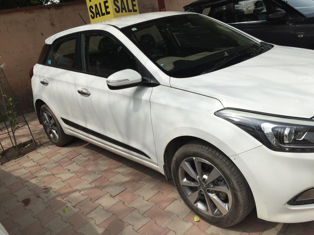 Hyundai I Asta 1 4 Crdi Mahindra First Choice