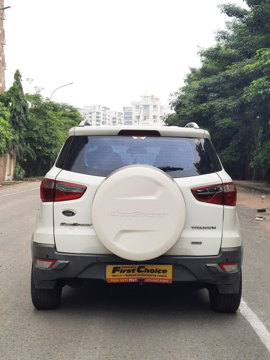 Used Ford EcoSport 1.5 TDCi Diesel Titanium BS IV in Surat 2016 model