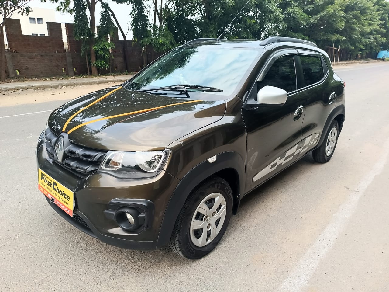 Used Renault Kwid RXT 1.0 AMT Driver Airbag Option in Surat 2018 model