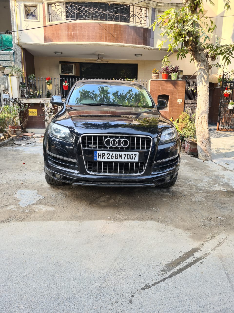 Audi Q7 35 Tdi Technology Pack + Sunroof Mahindra First Choice
