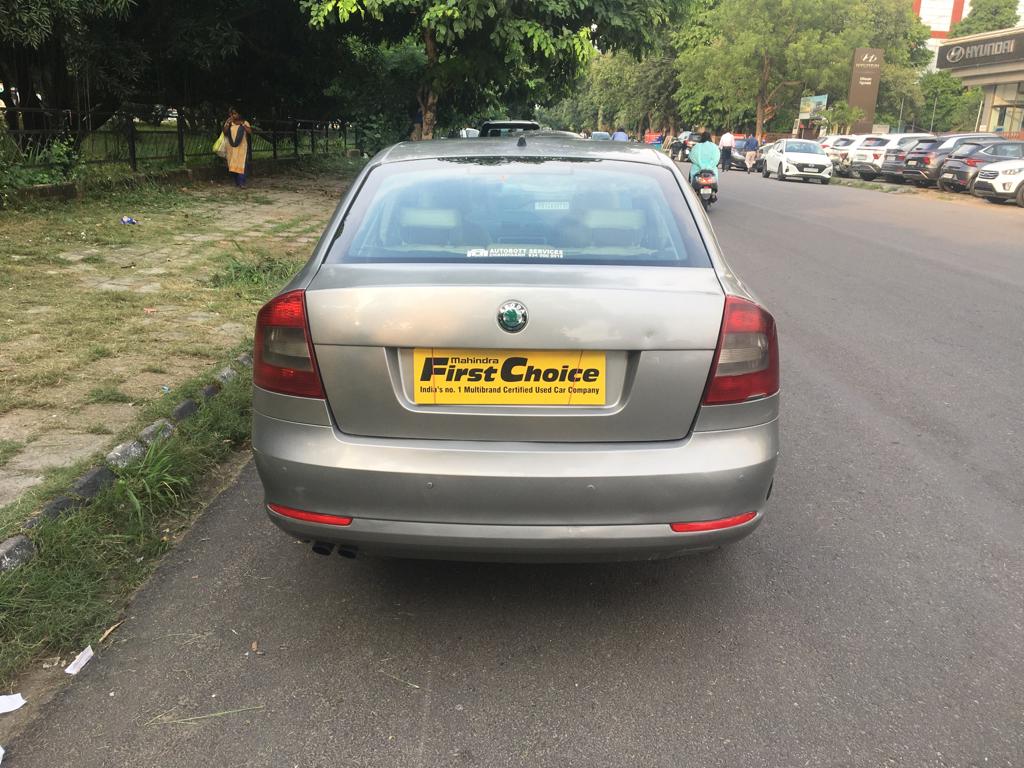Used Skoda Laura 1.9 Ambition Diesel MT in Chandigarh 2011 model, India