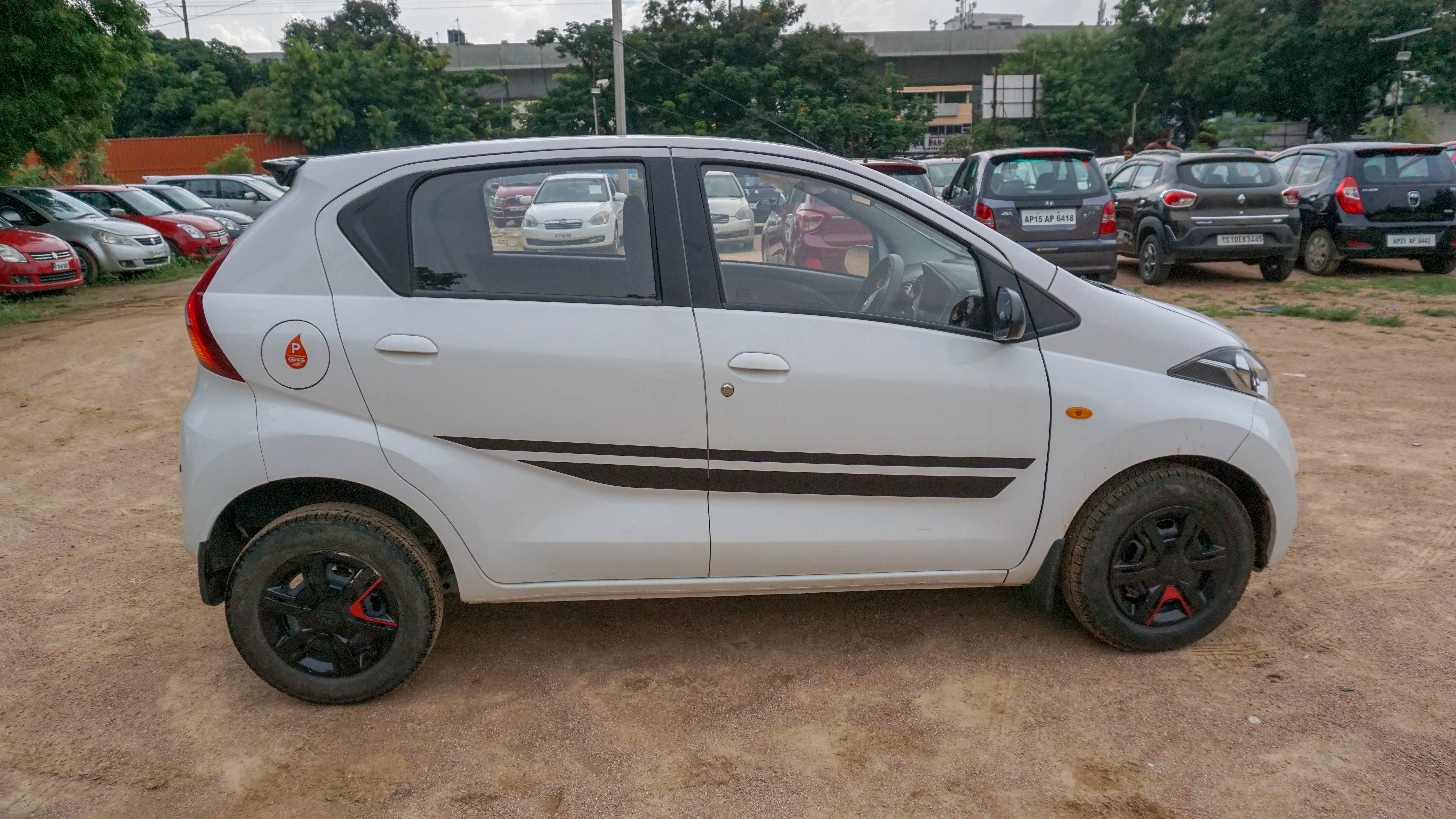 Datsun Redi Go S Mahindra First Choice