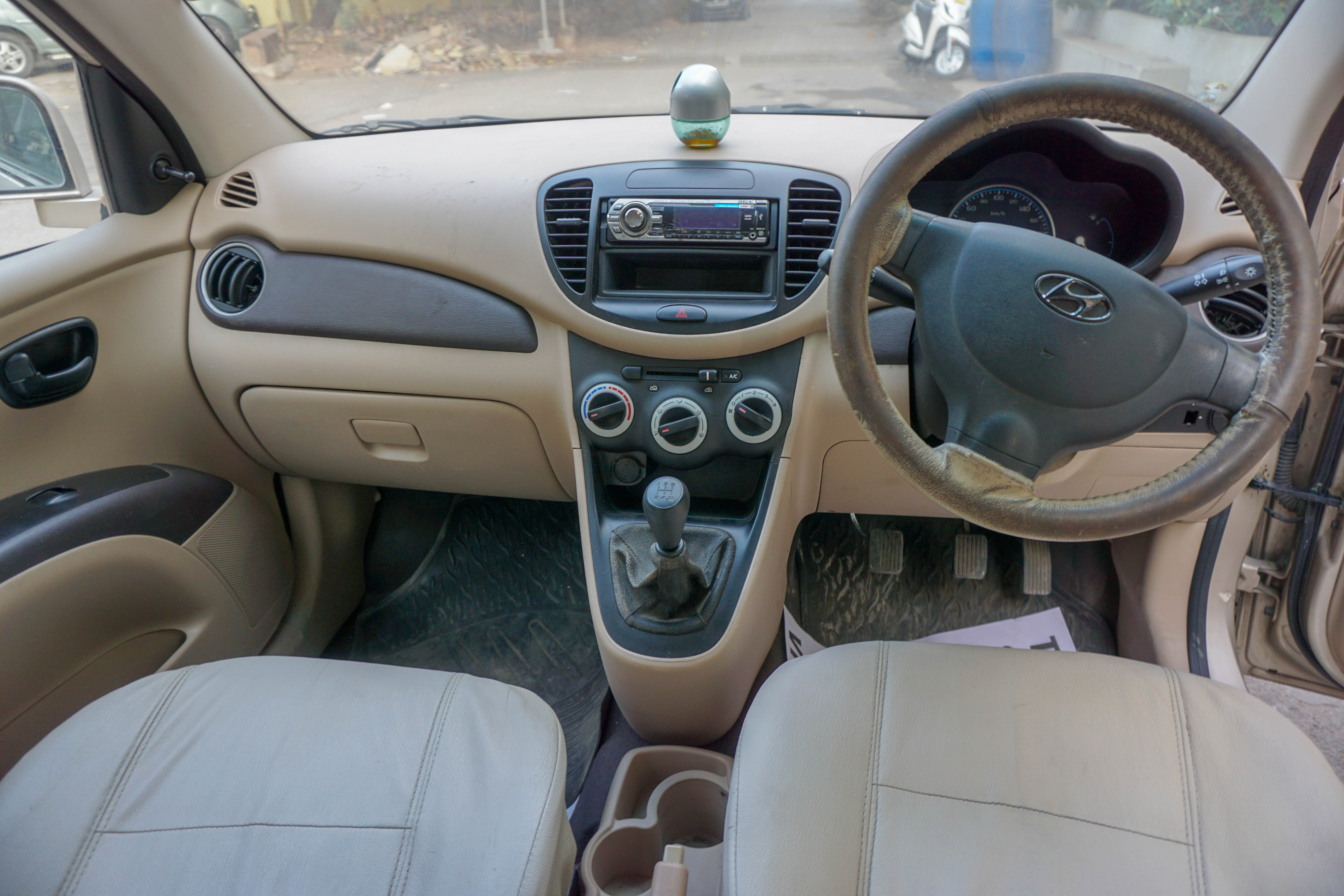 Hyundai I10 Era Mahindra First Choice