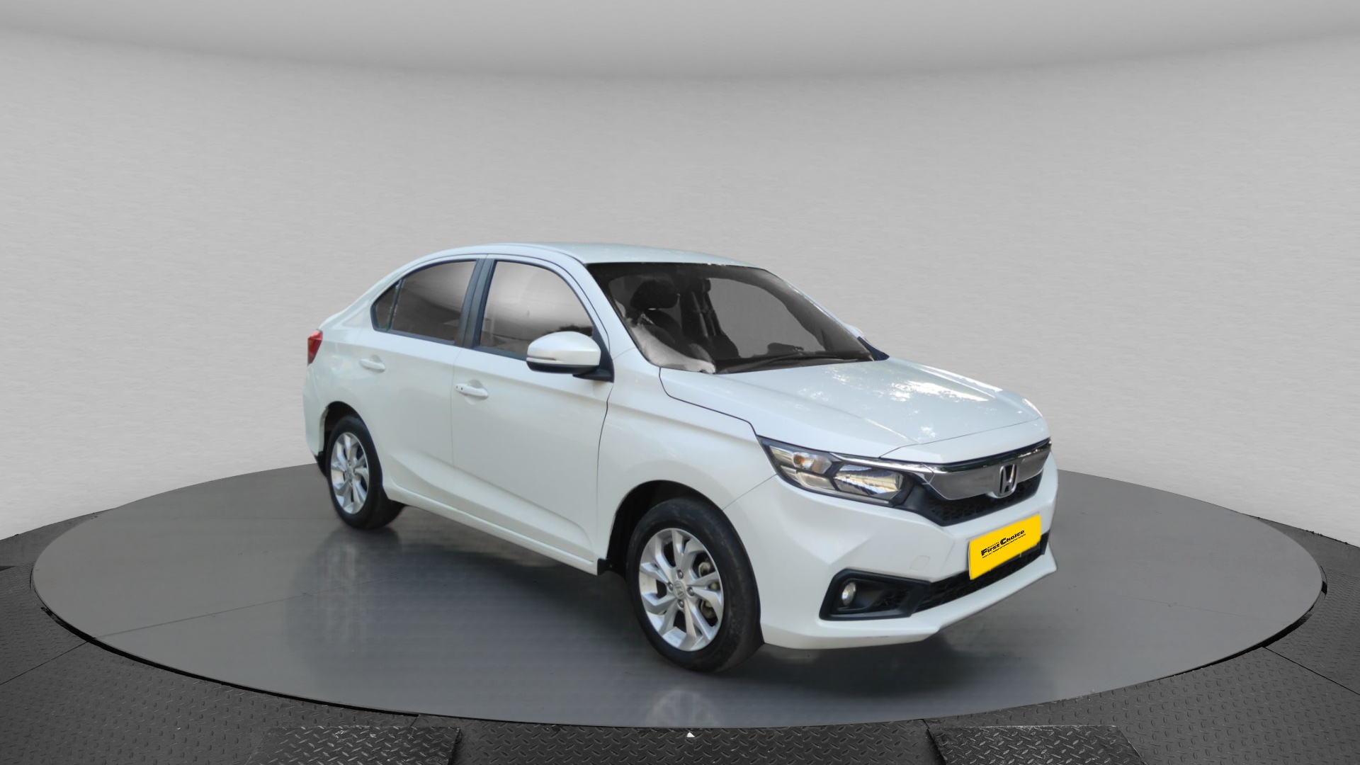 Used Honda Amaze VX MT Diesel in Agra 2021 model, India at Best Price.