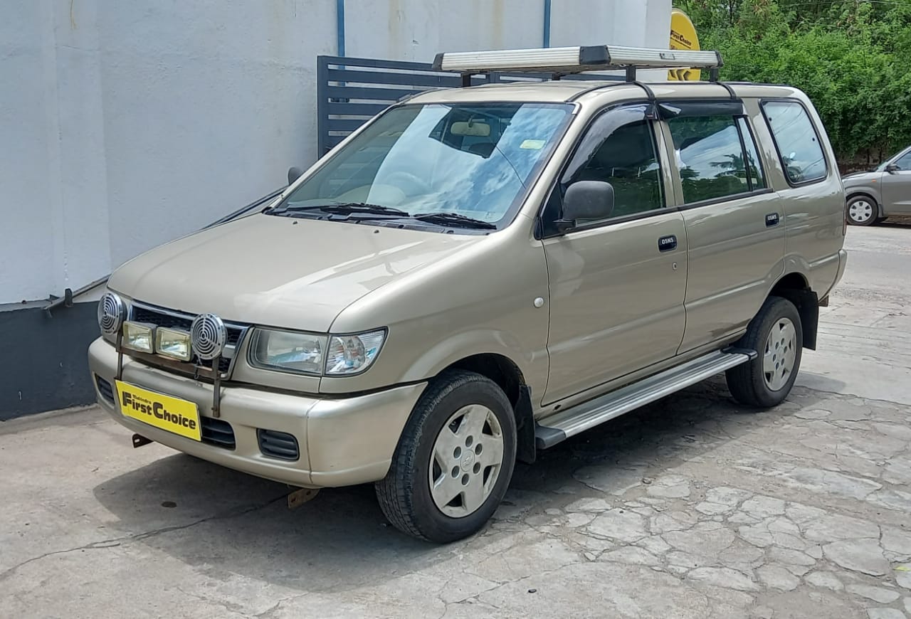 Used Chevrolet Tavera LS B3 10Str BSIII in Pondicherry 2011 model