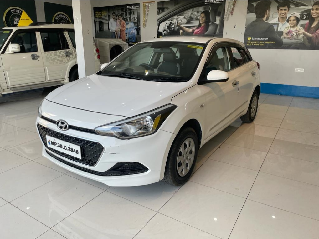 Used Hyundai i20 [20082014] 1.2 Magna Petrol in Vidisha 2017 model