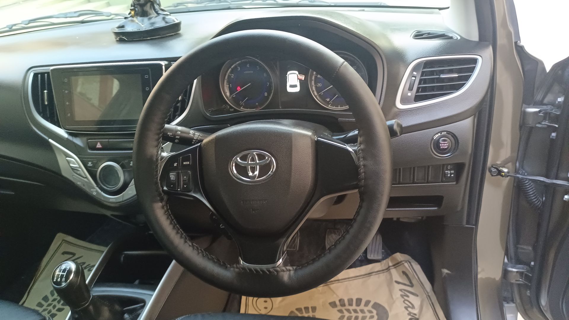 Used Toyota Glanza V MT in Gurgaon 2019 model, India at Best Price.