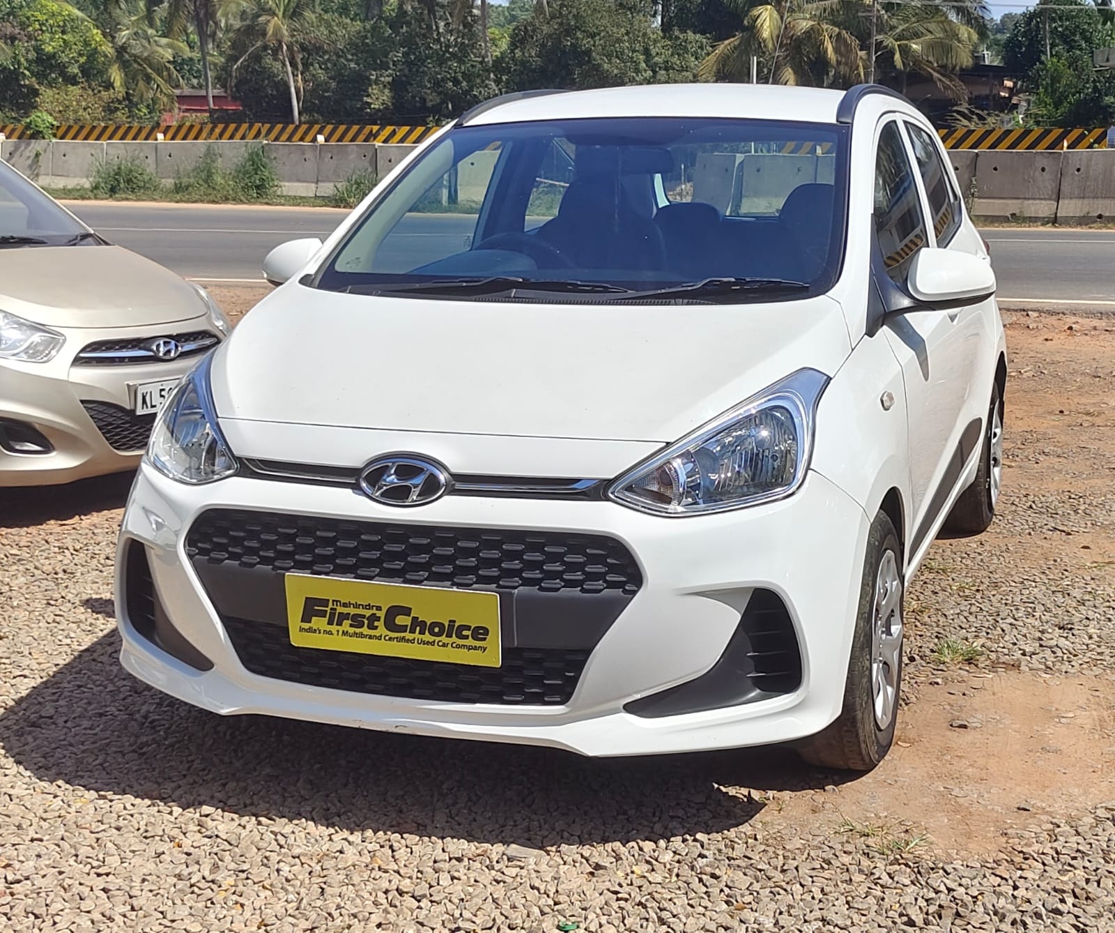 Used Hyundai Grand i10 1.2 Magna Petrol BS IV in Kannur 2019 model