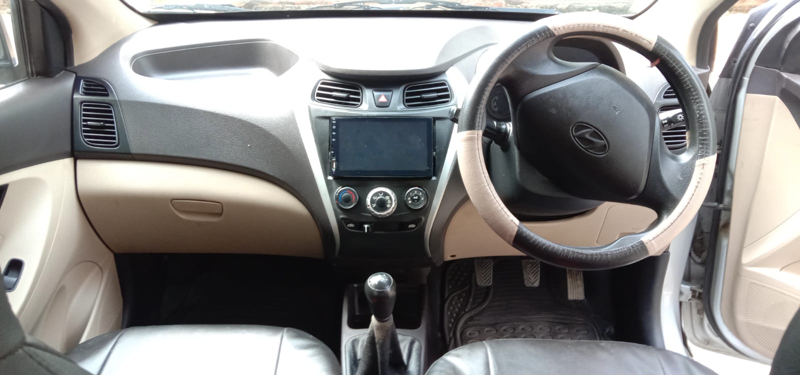 Used Hyundai EON Era in Ajmer 2016 model, India at Best Price.
