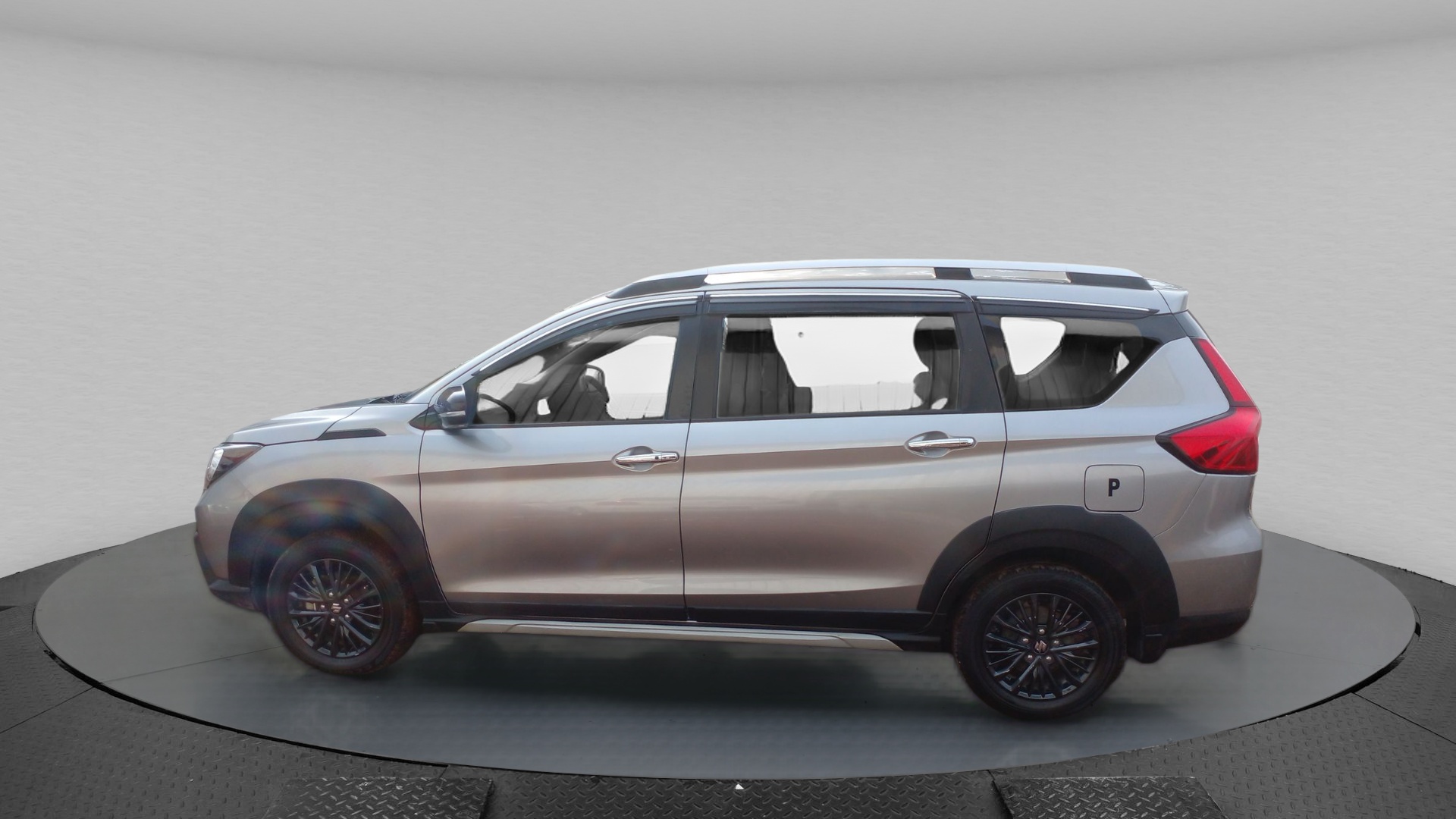 Maruti Suzuki Xl6 Zeta Mt Petrol Mahindra First Choice