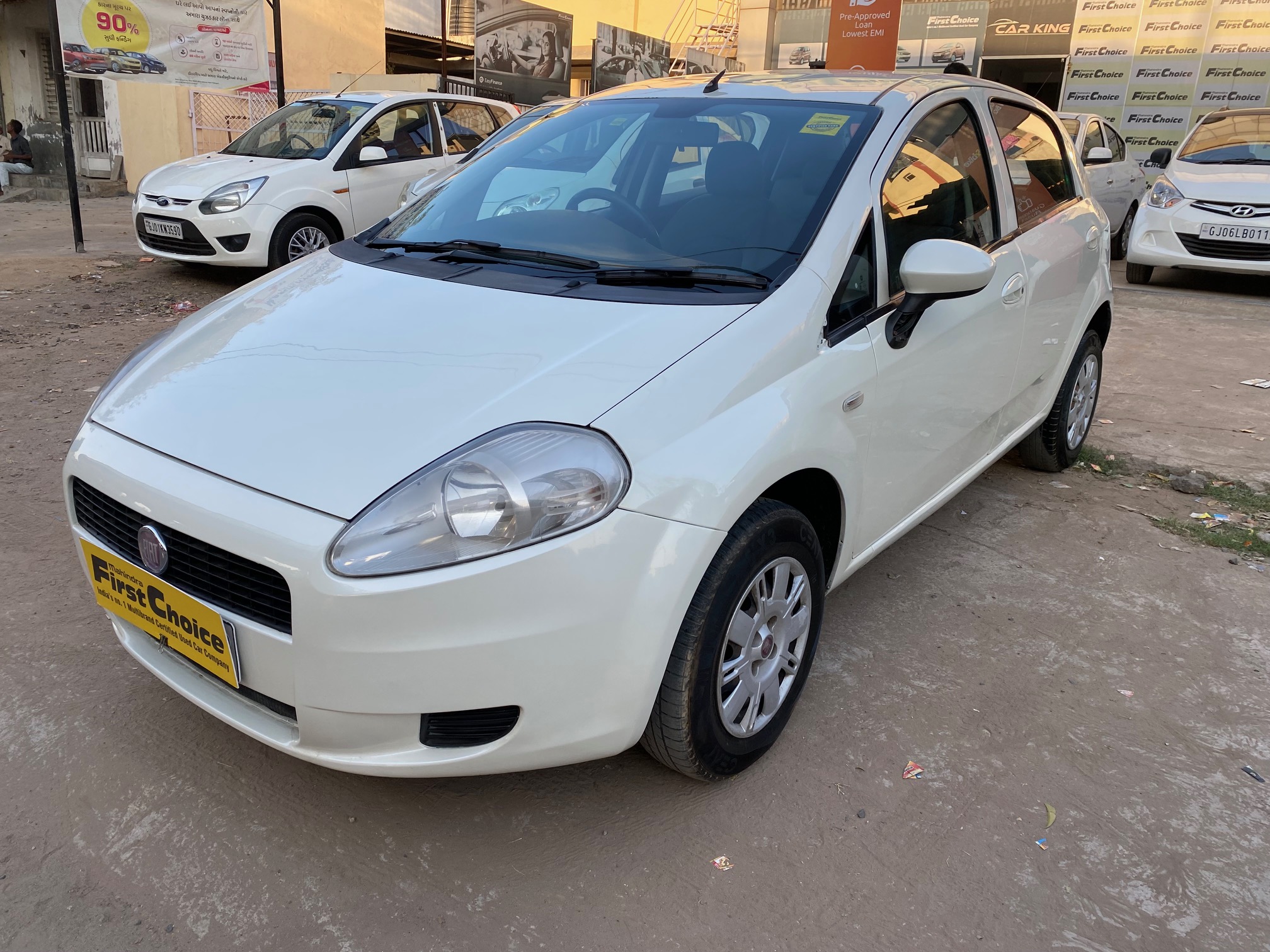Used Fiat Grande Punto 1.3 Active in Vadodara 2013 model, India at Best