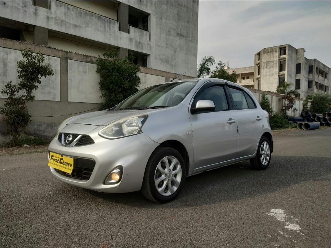 Used Nissan Micra XV Diesel in Surat 2017 model, India at Best Price.