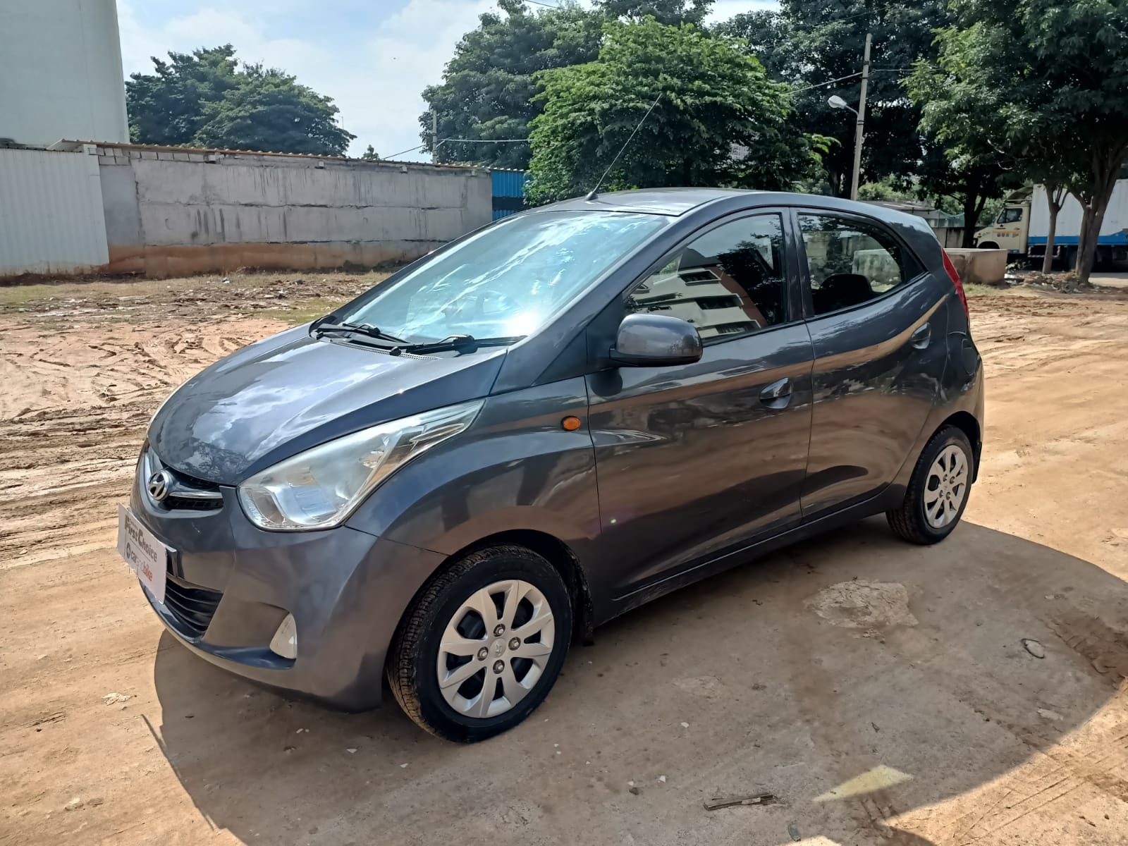 Used Hyundai EON Magna Plus in Bangalore 2014 model, India at Best Price.