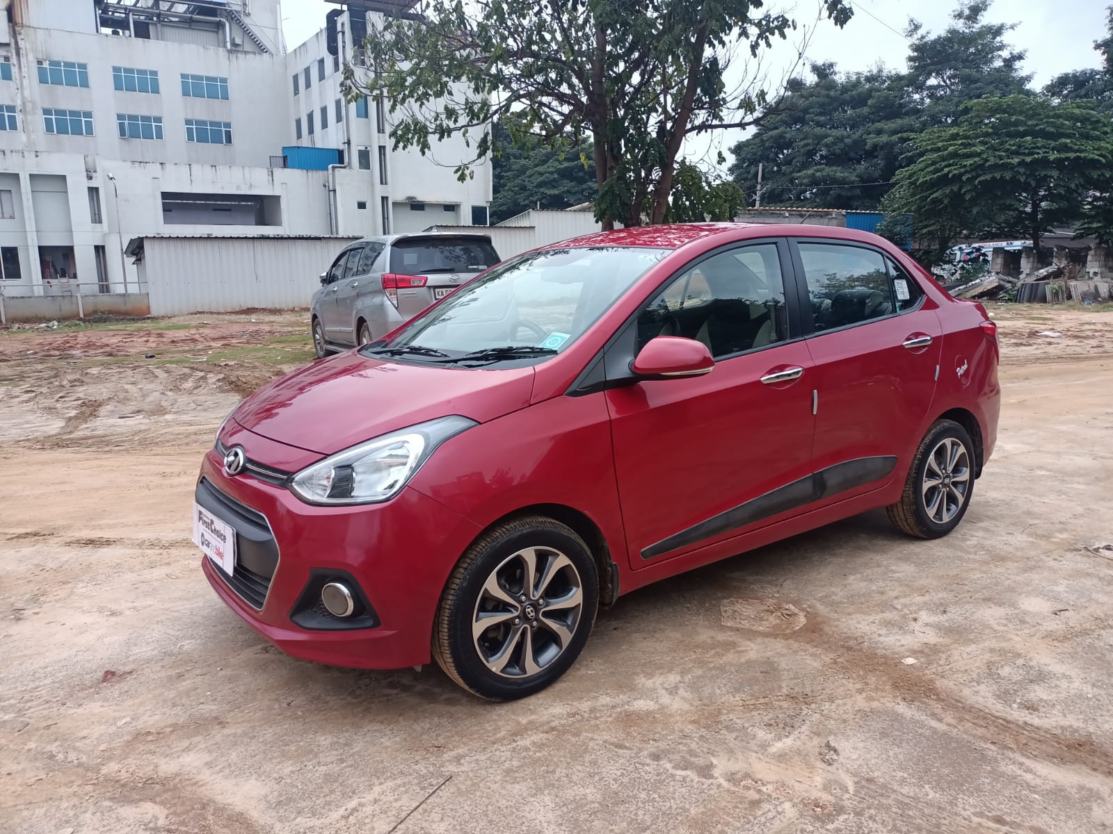 Used Hyundai Xcent SX Petrol in Bangalore 2014 model, India at Best Price.