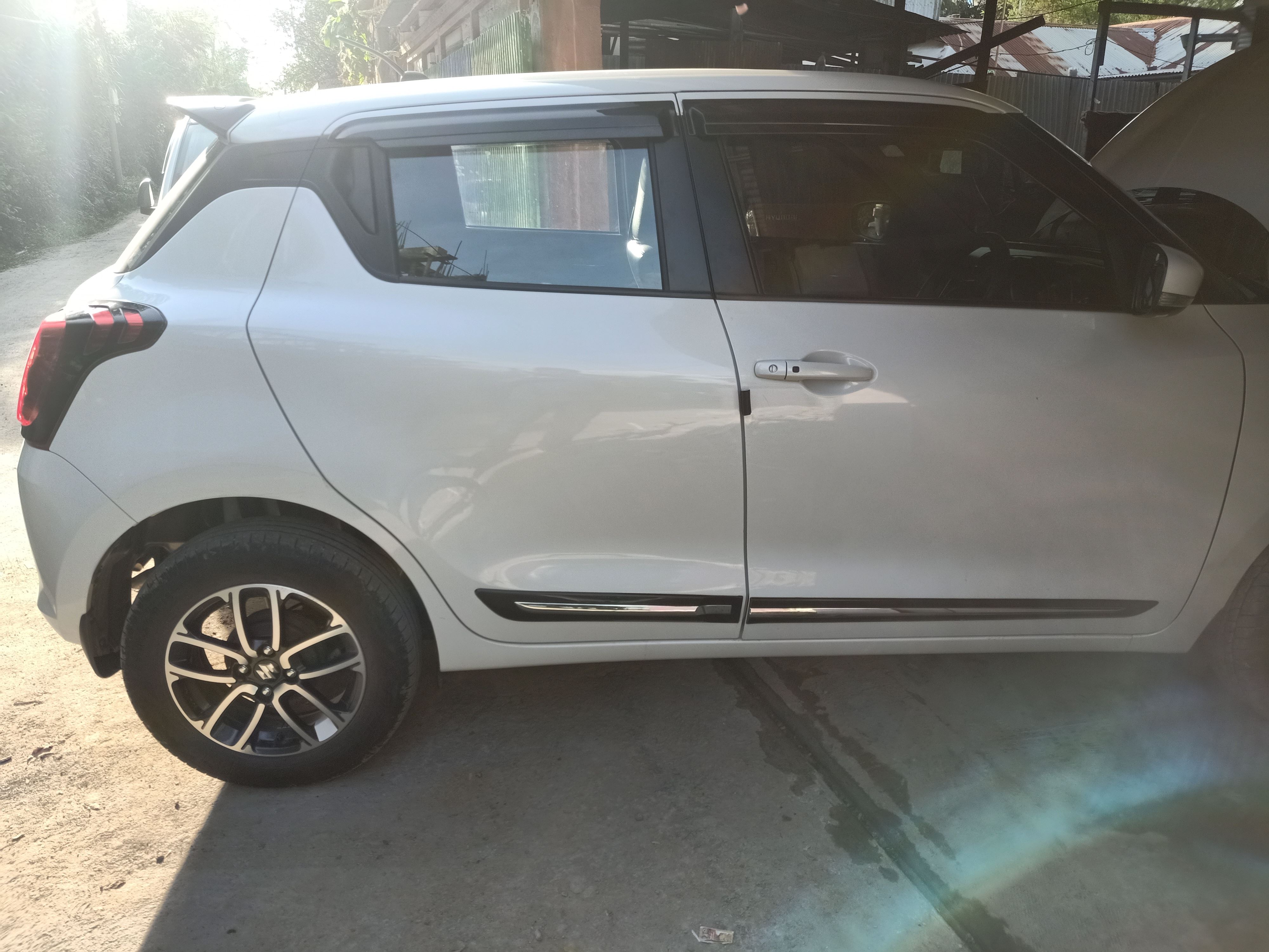 Used 2019 Maruti Suzuki Swift ZXI BS IV in Imphal, India at Best Price