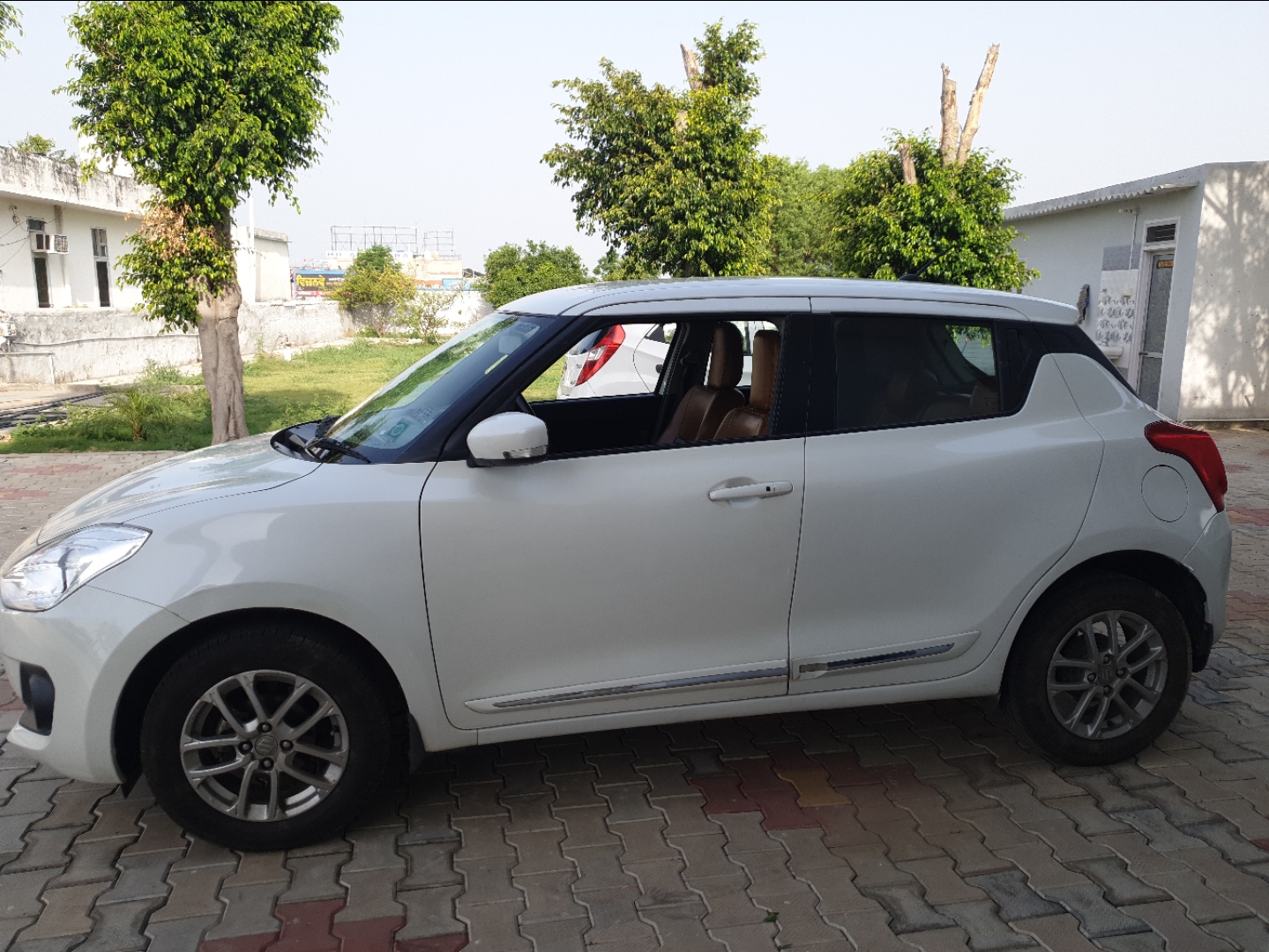 Used 2018 Maruti Suzuki Swift ZXI BS IV in Nawanshahr, India at
