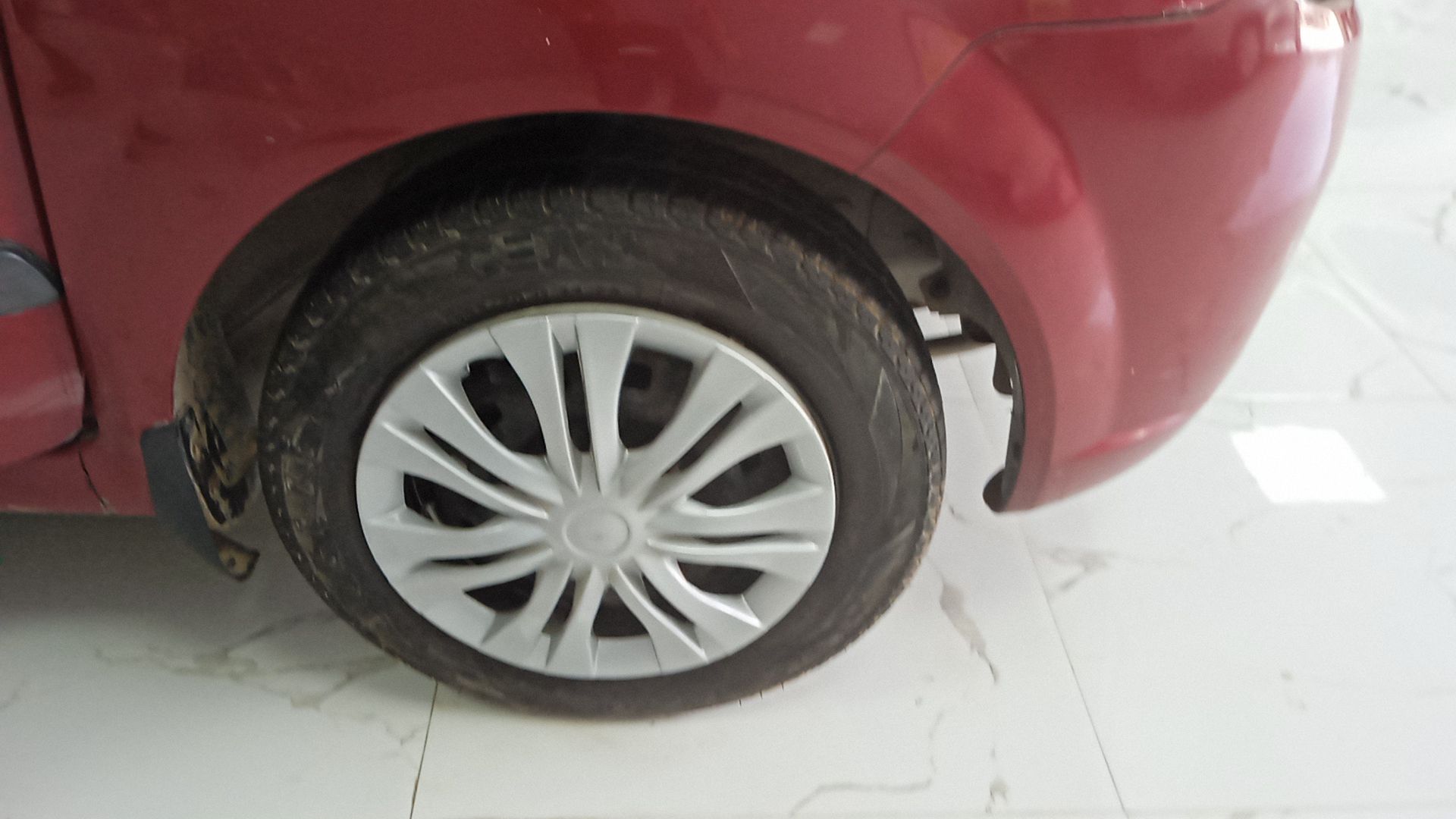 Used Chevrolet Spark 1.0 E in Gurgaon 2011 model, India at Best Price.