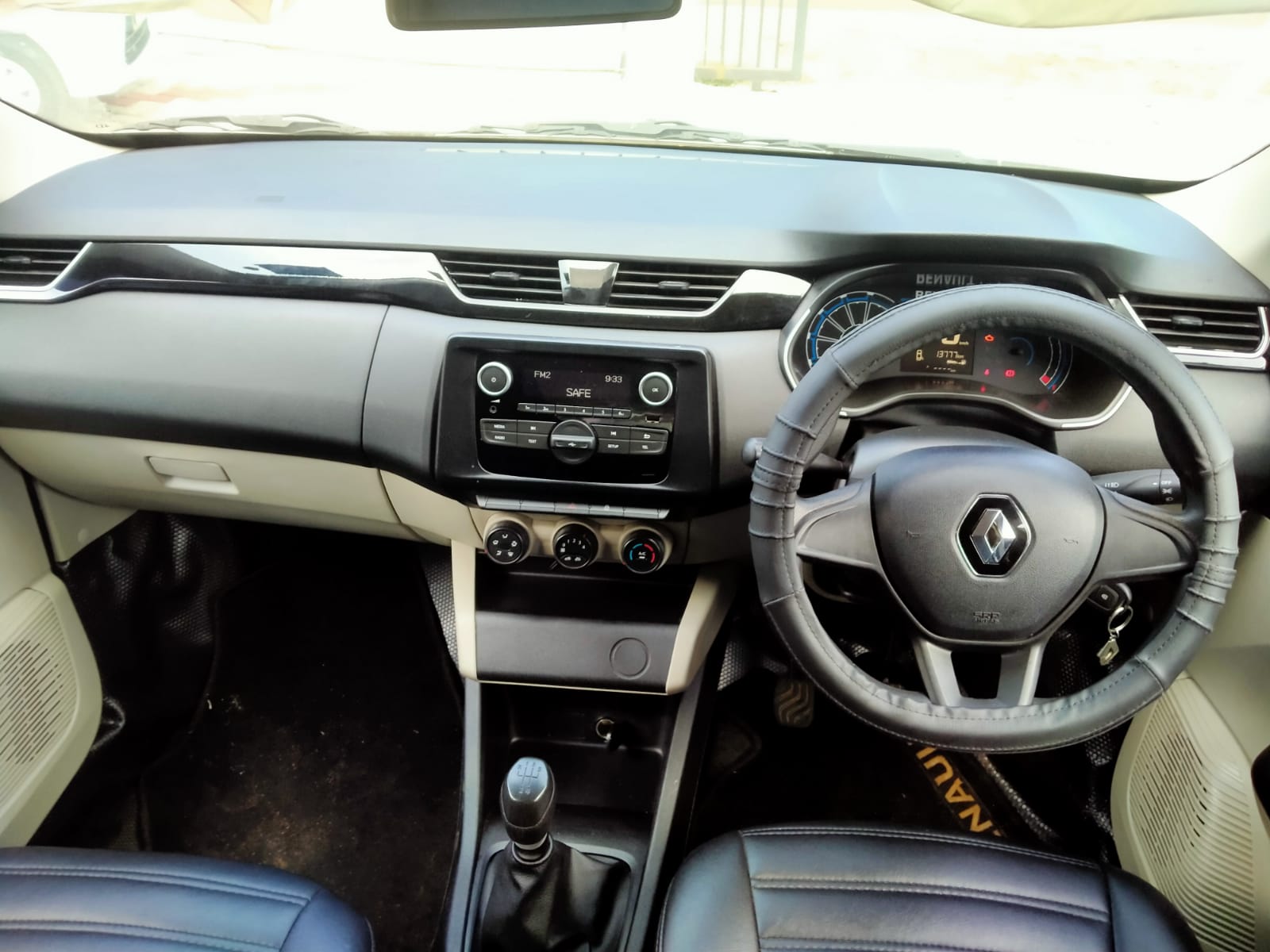 Car Zone Kannur Road Mahindra First Choice Dealer