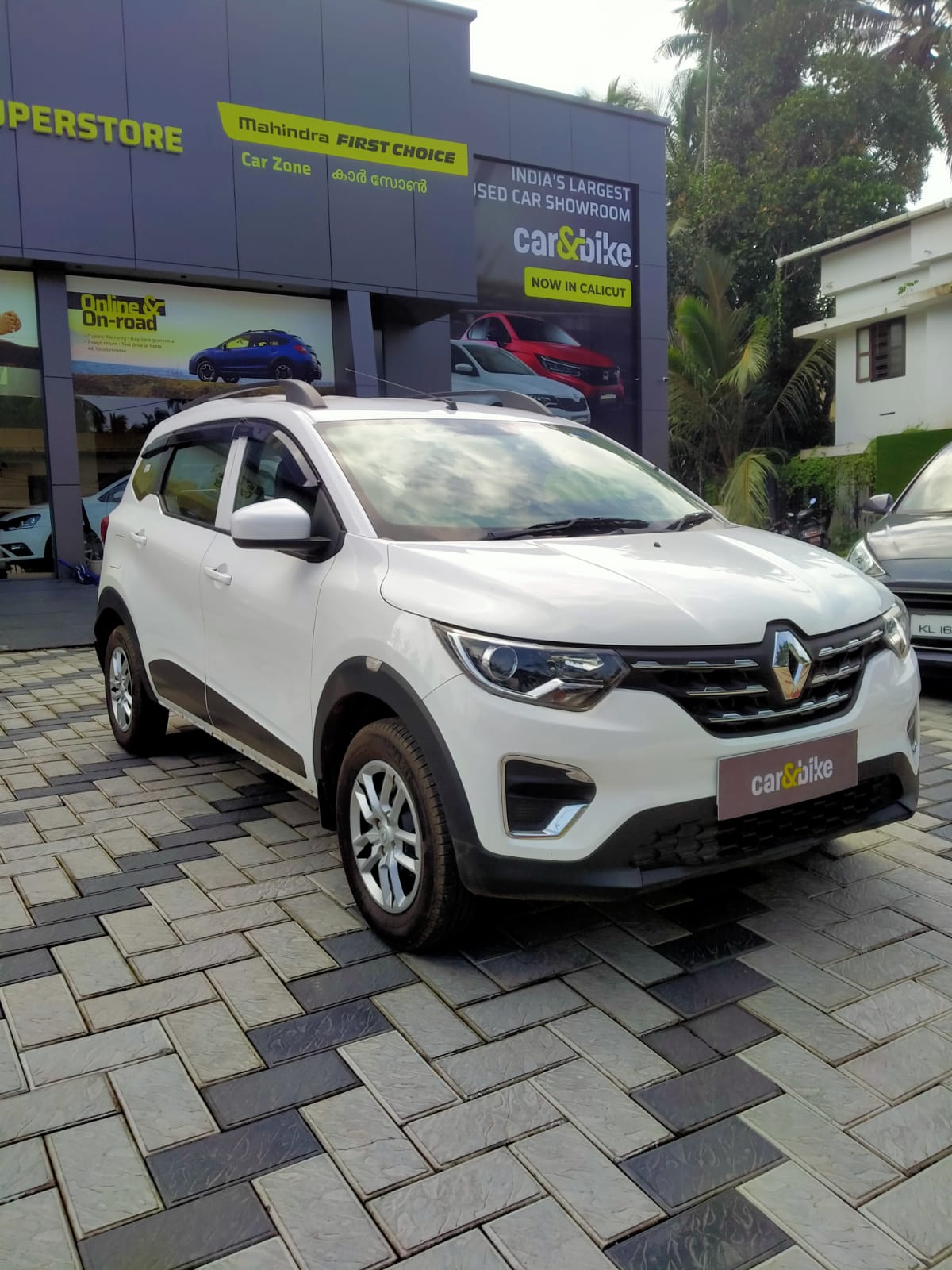 Car Zone Kannur Road Mahindra First Choice Dealer