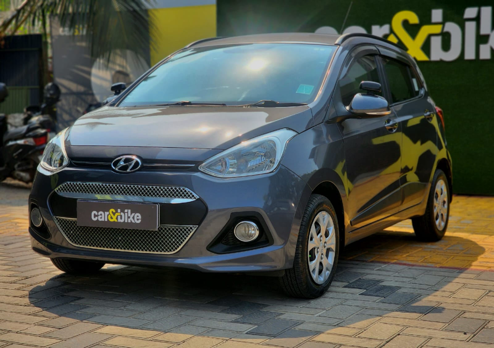 Used Hyundai Grand i10 1.2 Sportz Petrol BS IV in Kozhikode 2016 model