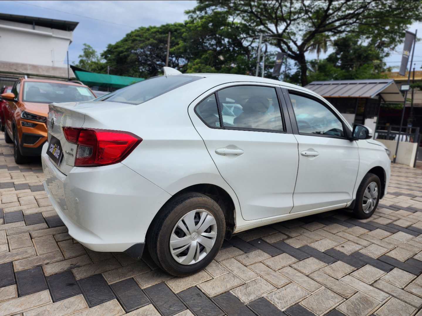 Honda Amaze 1.2 Smt I Vtec Mahindra First Choice