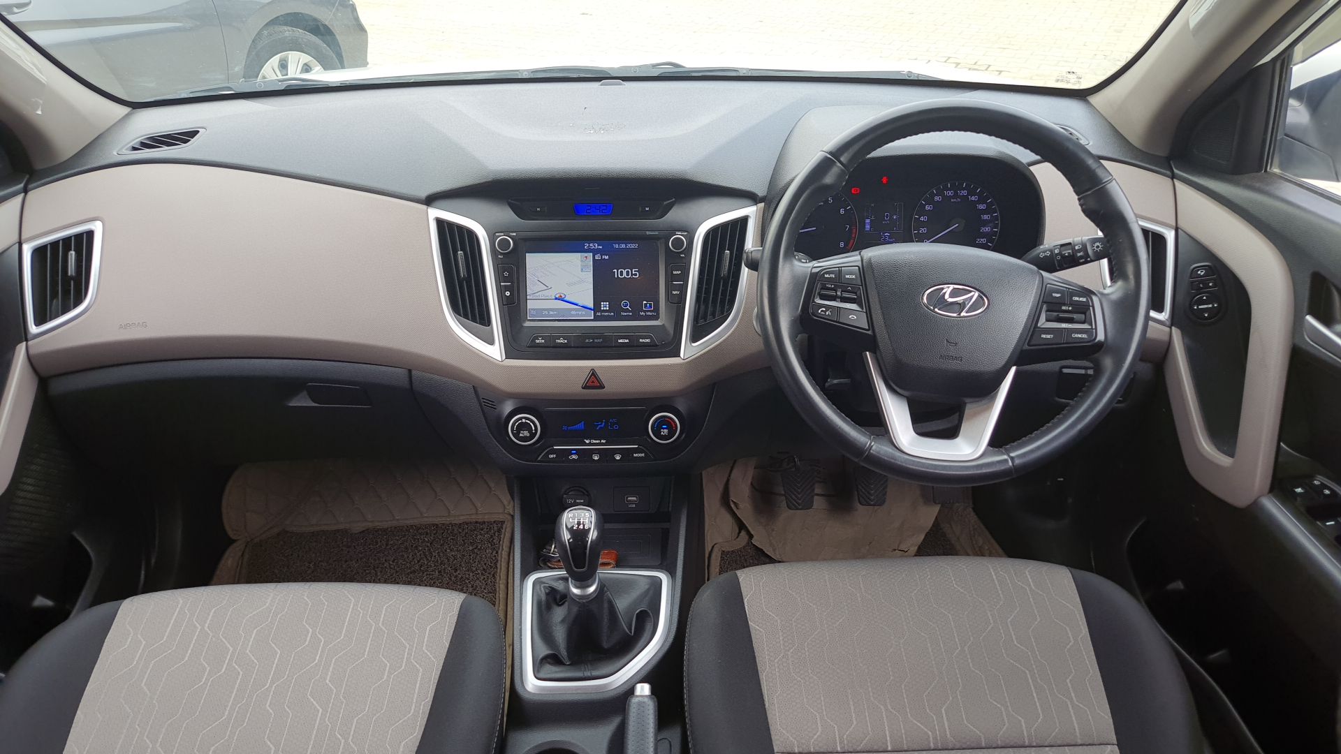 Hyundai Creta Sx 1.6 Petrol Mahindra First Choice