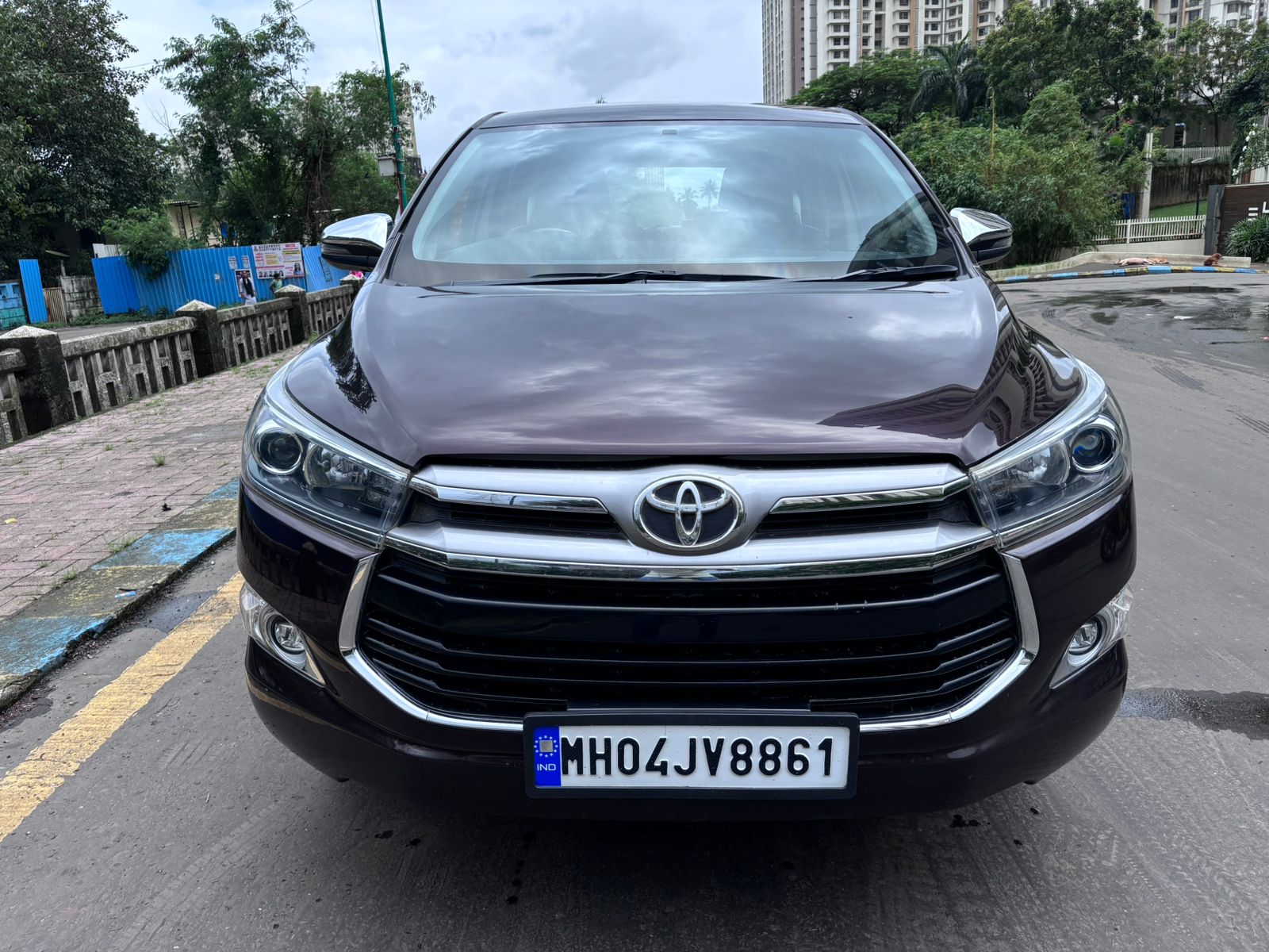 Used 2019 Toyota Innova Crysta 2.4 ZX MT 7-Seater BS IV in Mumbai