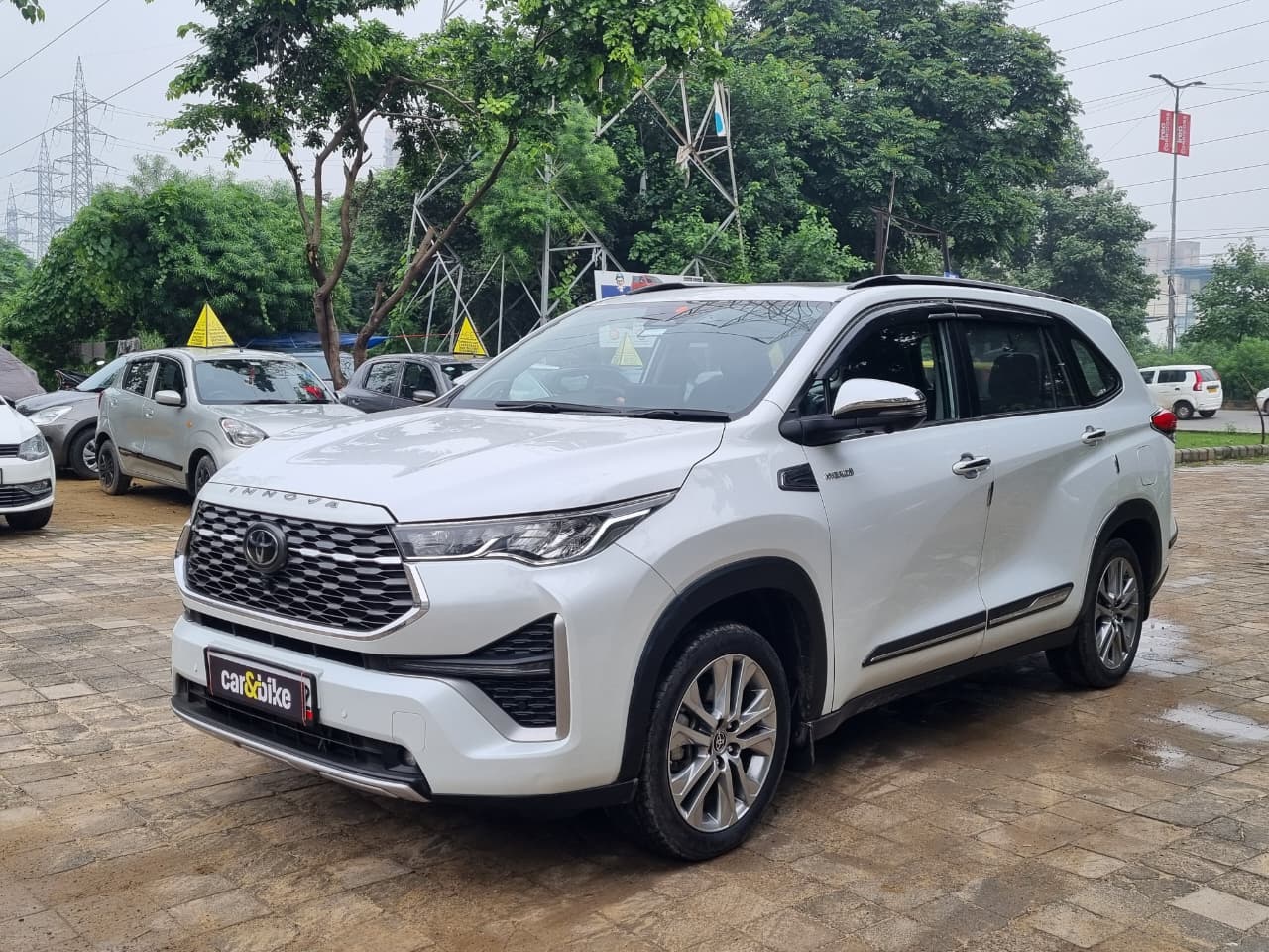 Used 2023 Toyota Innova Hycross ZX 7 STR in Gurgaon, India at Best