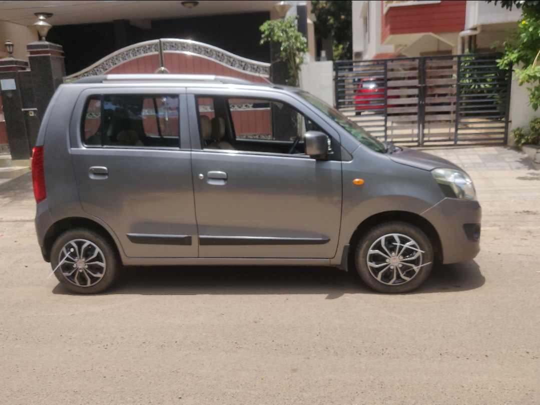 Used Petrol Cars in Second Hand Petrol Cars carandbike