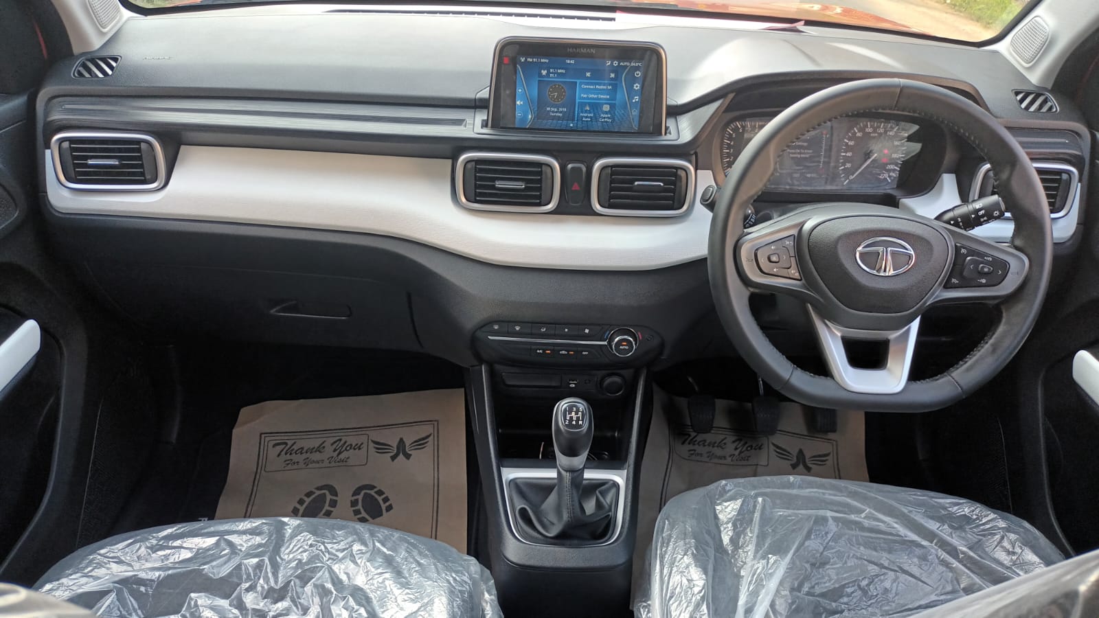 Tata Punch Cre 1.2P Bs6 Mt Mahindra First Choice