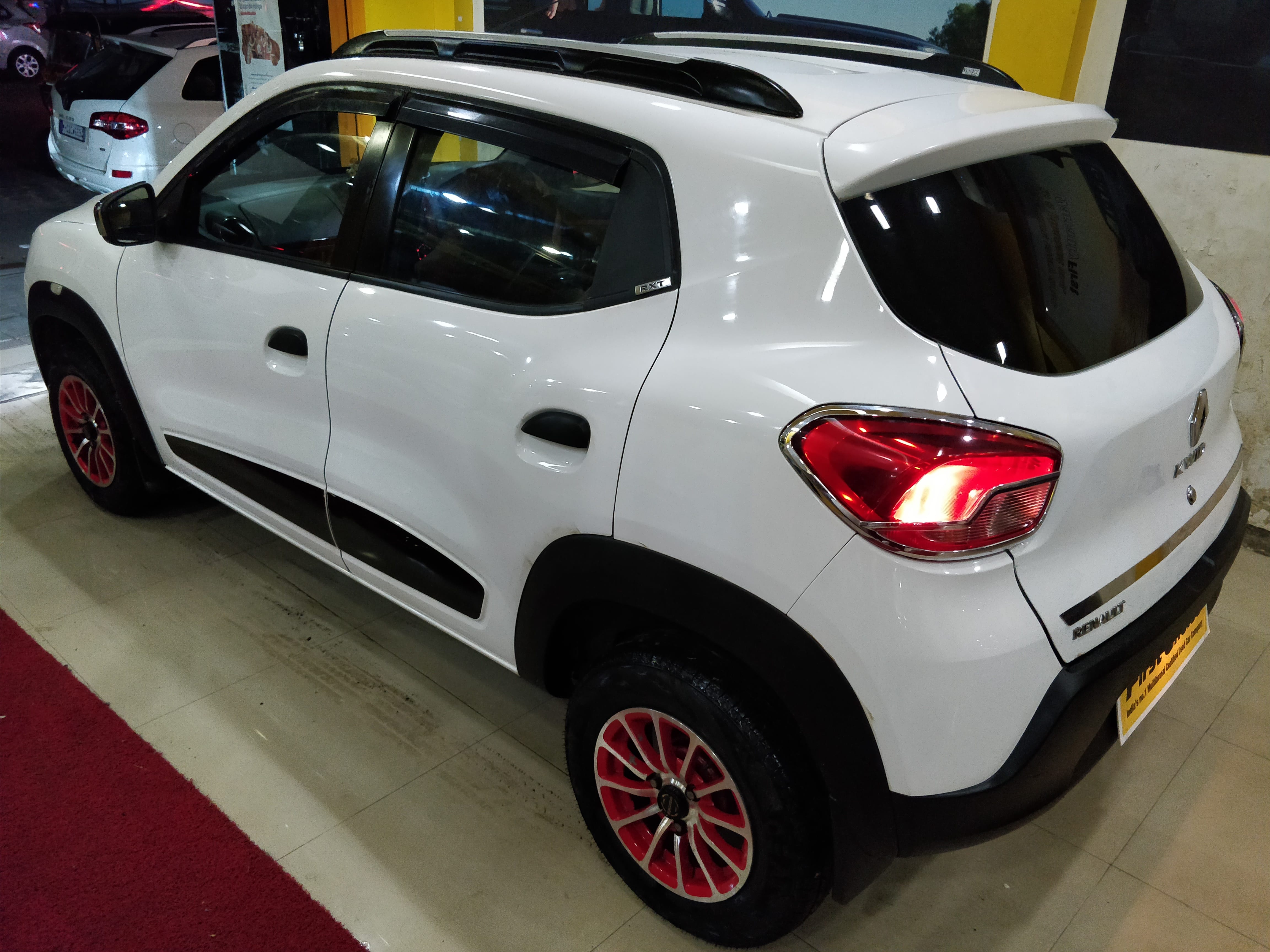 Renault Kwid Rxt Mahindra First Choice