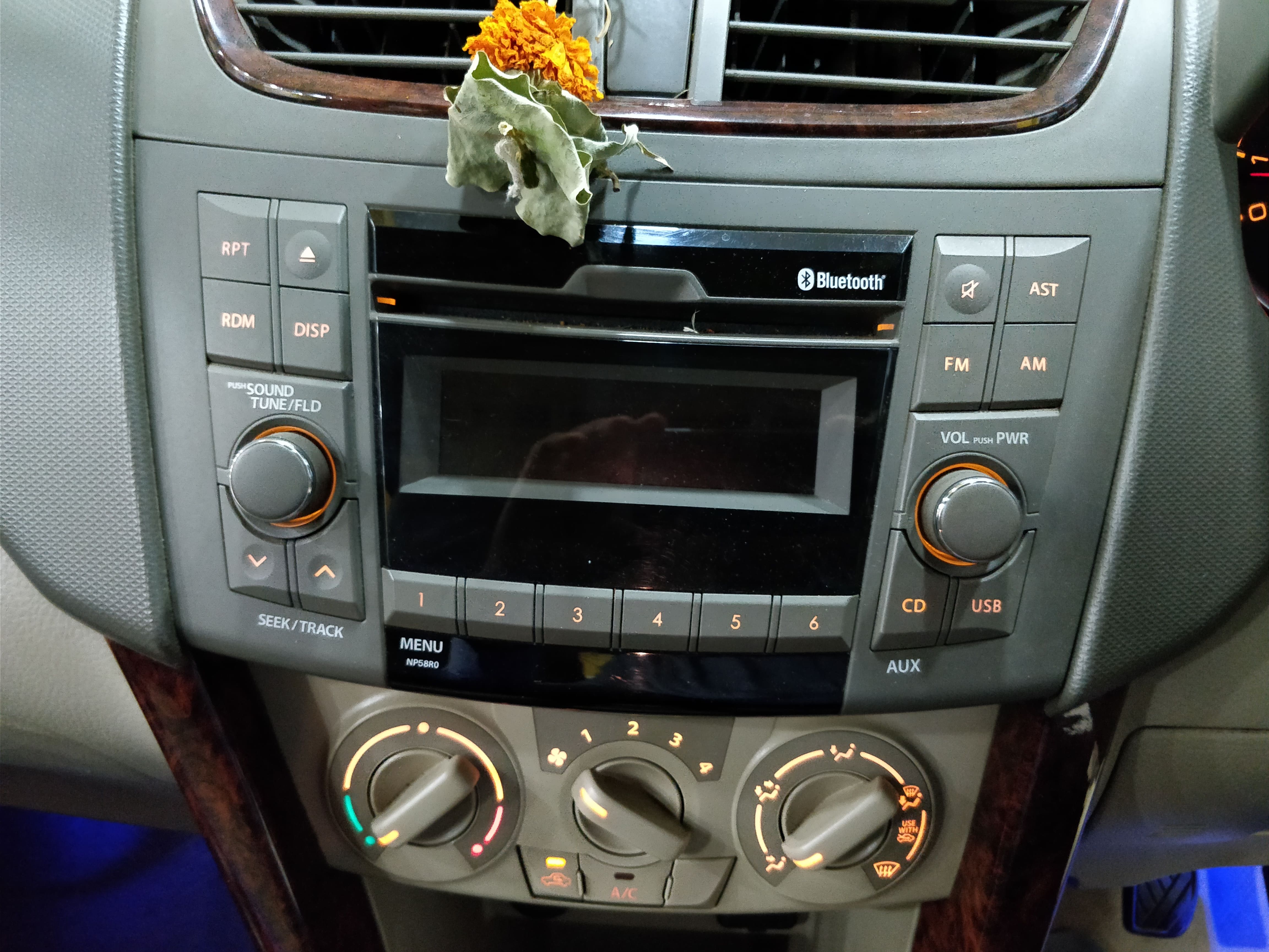 2016 Used Maruti Suzuki Ertiga VXI CNG