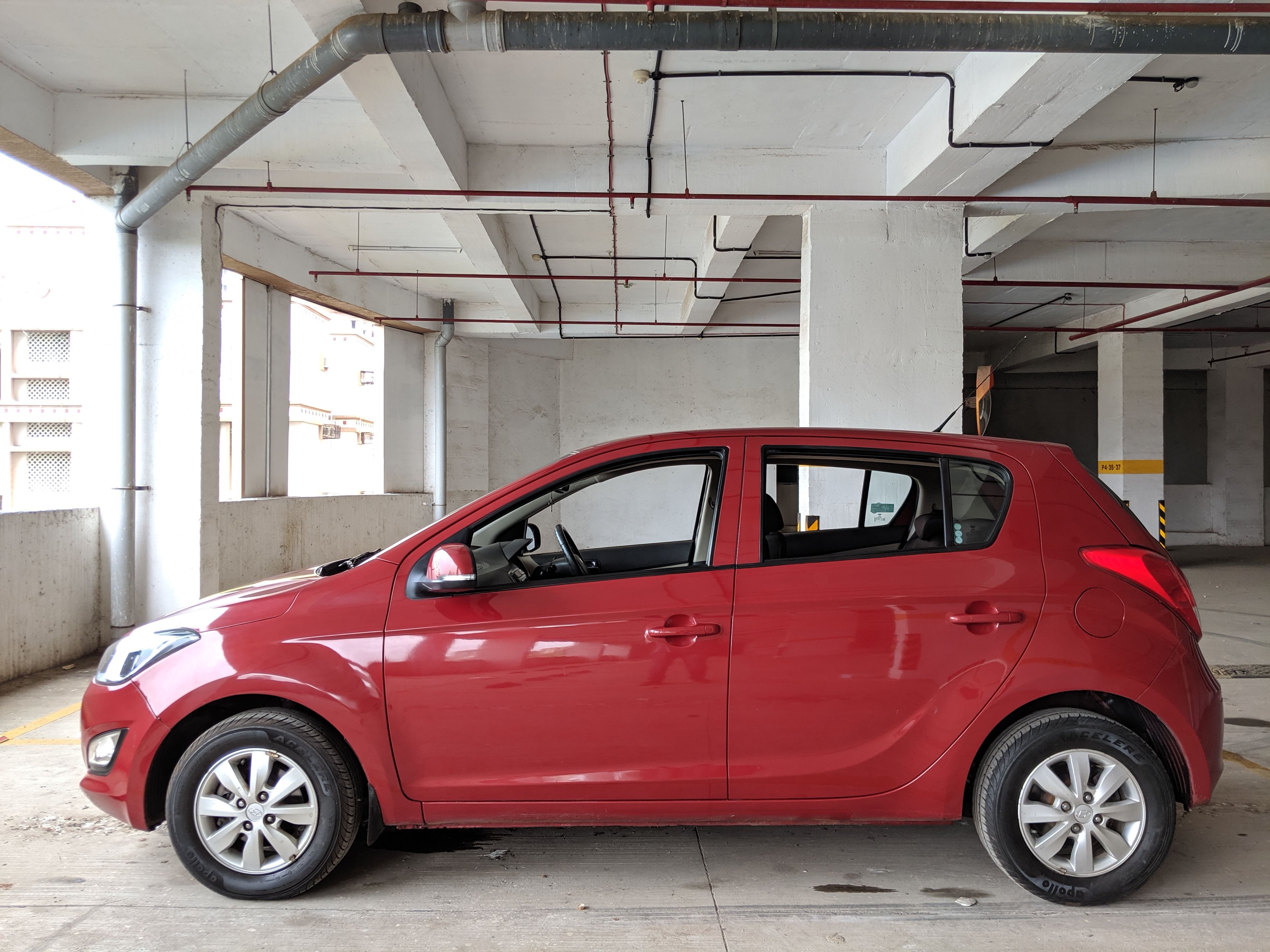 Hyundai I20 Sportz At 1.4 Mahindra First Choice