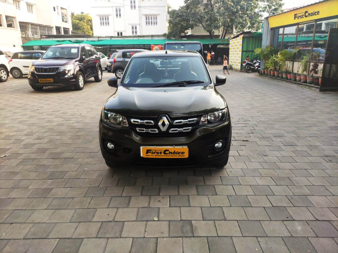 Used Renault Kwid RXT 1.0 BS IV in Surat 2015 model, India at Best Price.