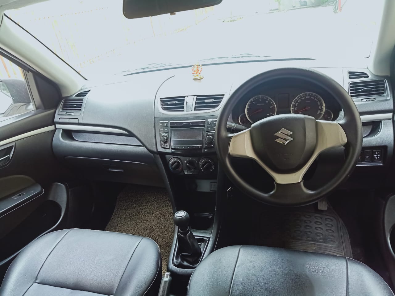 Used Maruti Suzuki Swift VDI in Thane 2017 model, India at Best Price.