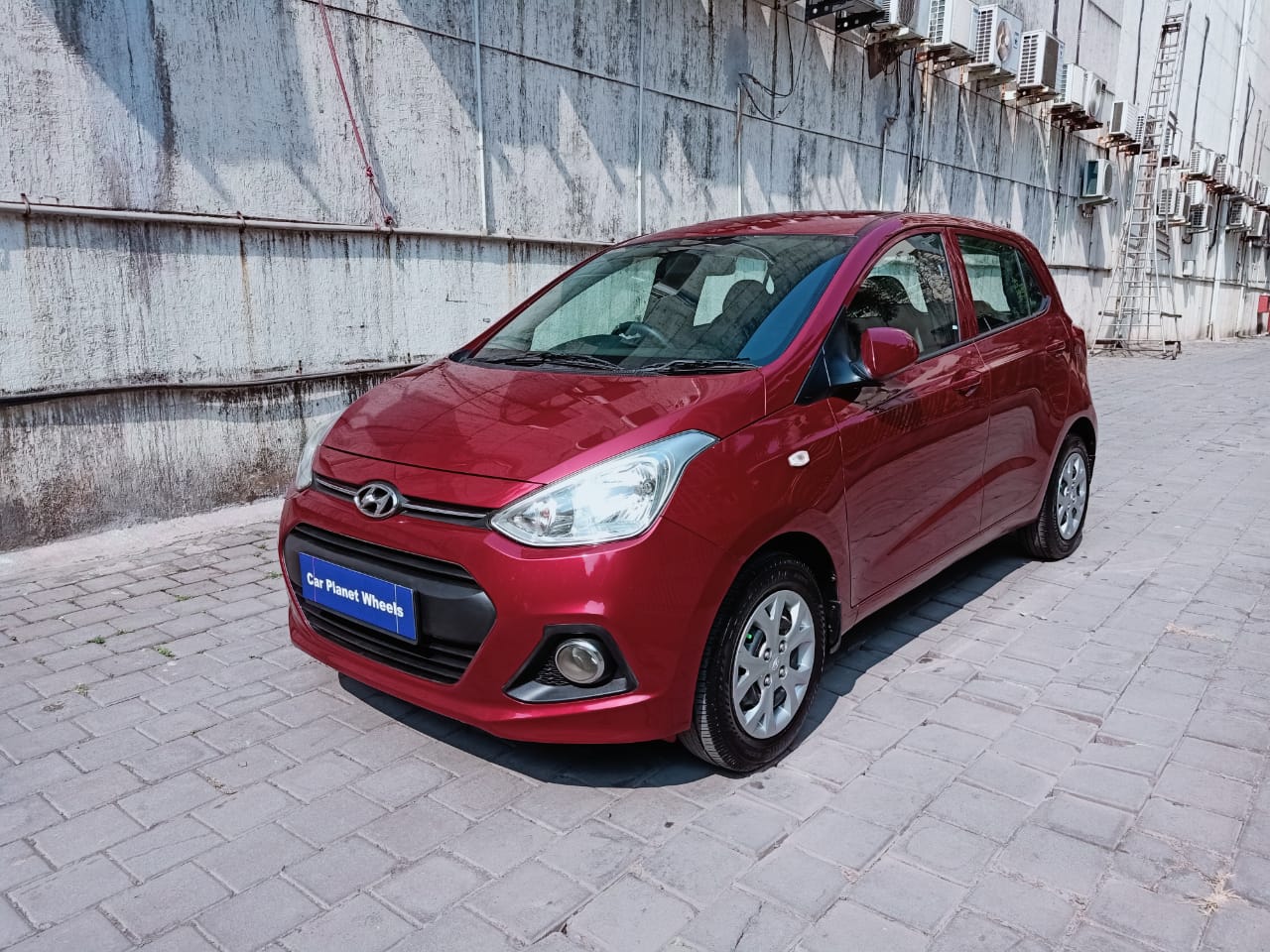 Used Hyundai Grand i10 1.2 Magna Petrol BS IV in Thane 2015 model