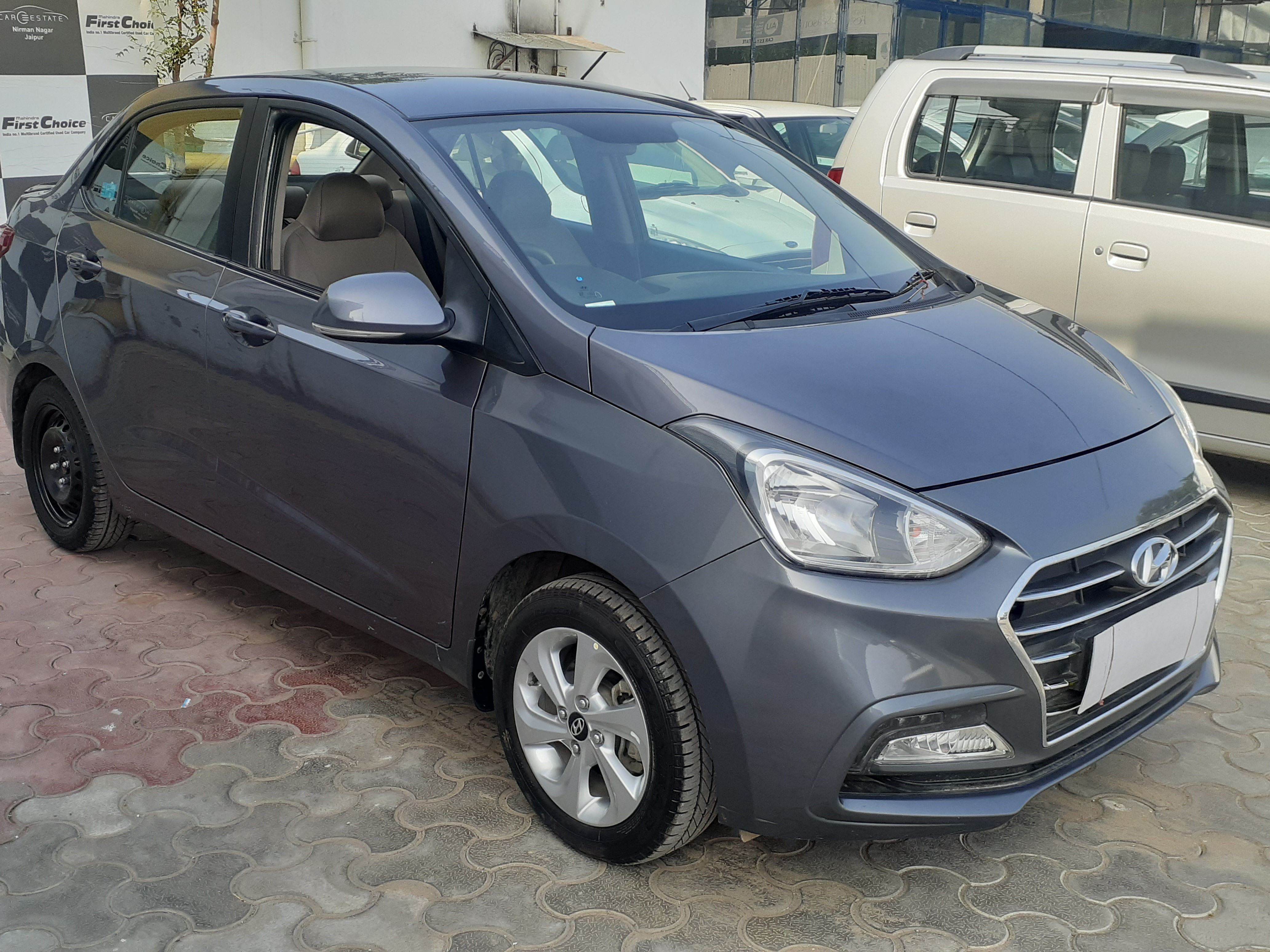 Hyundai Xcent 1.2 Kappa Dual Vtvt 5Speed Manual Sx Mahindra First Choice