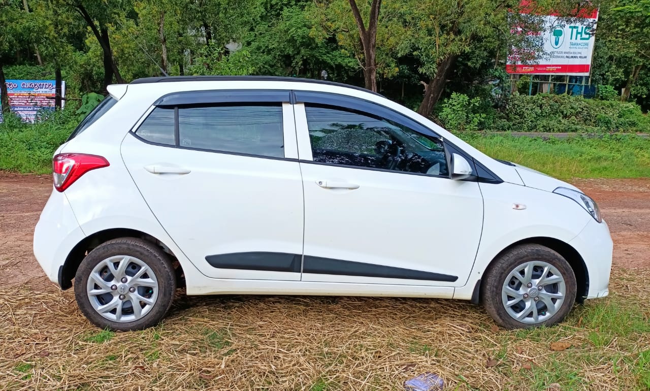 Used Hyundai Grand i10 1.2 Magna Petrol BS IV in Kollam 2019 model